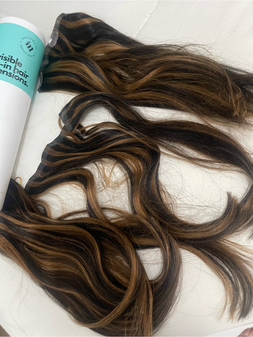 Seamless Clip-In Hair Extensions in Black with Light Brown Highlights - Picture 2 of 5